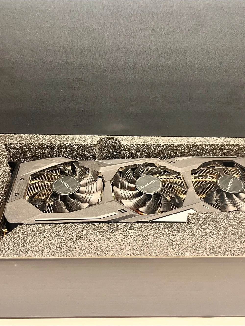 Gigabyte Raydeon rxd 5600xt
